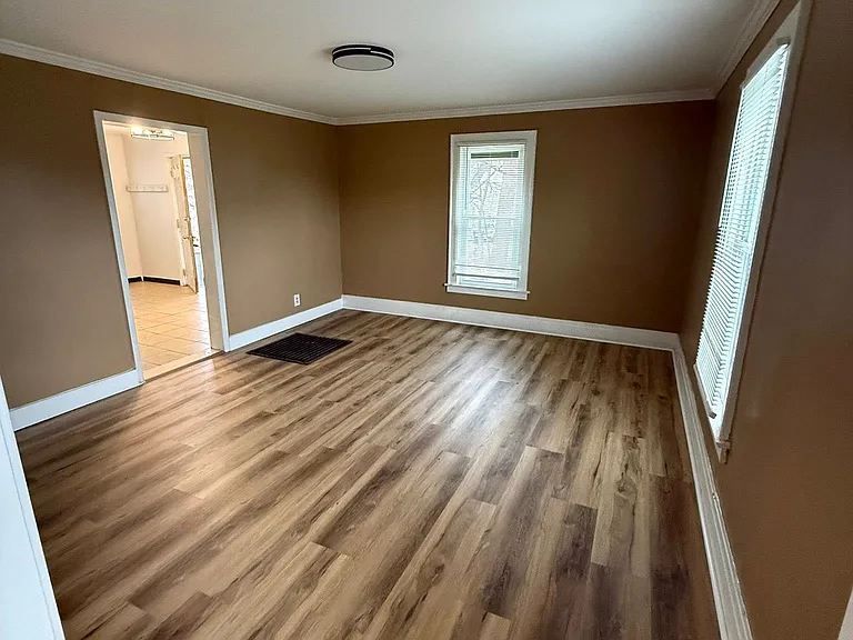 420 Nottingham Rd #3 — Photo 6