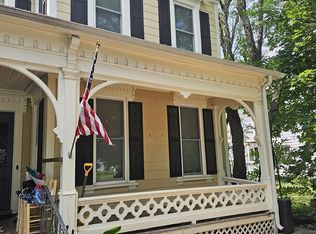 106 Walnut St APT 2, Clinton, MA 01510
