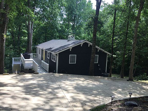2nd image of 313 Brookwood Dr W