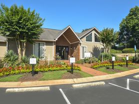 Ashland Pines Apartments