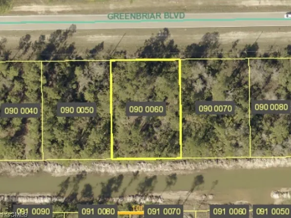 325/327 Greenbriar Blvd, Lehigh Acres, FL 33972