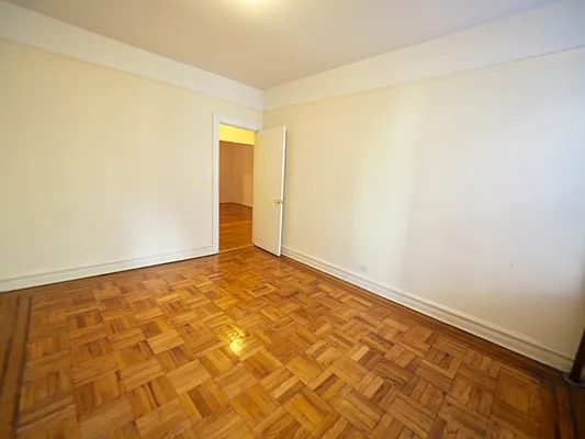 Rented by Compass | media 4