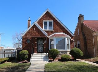 8719 S Honore St, Chicago, IL 60620