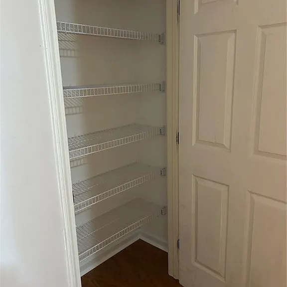 114 Chapel Dr — Photo 11