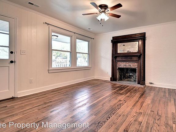 5th image of 141 Nelson Dr