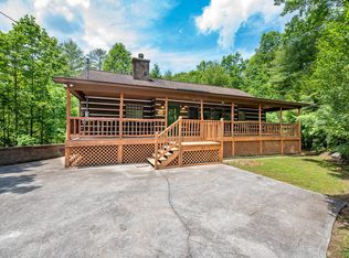 316 Rainbow Cir, Townsend, TN 37882