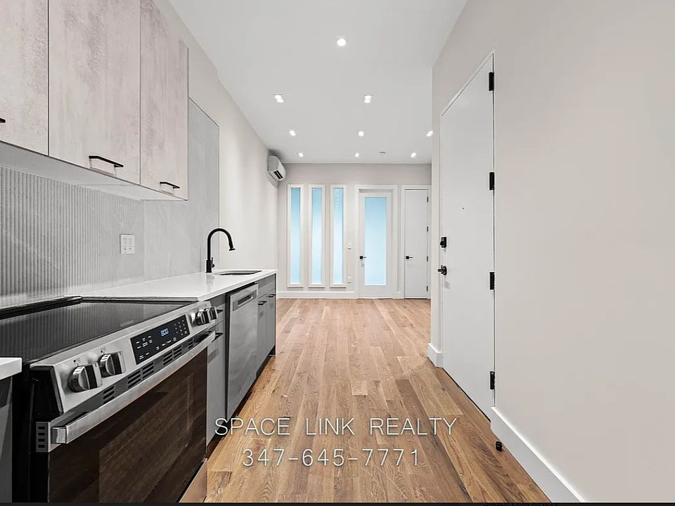 1st image of 240 Montrose Ave #3A