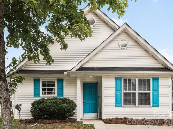 1127 Hannah Rae Ct, Charlotte, NC 28214