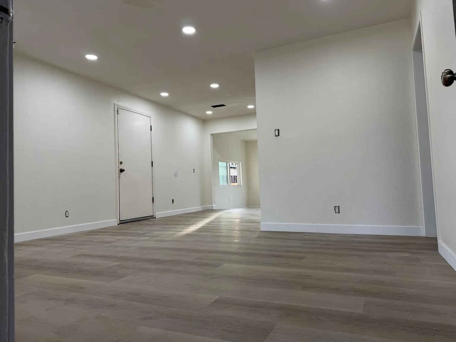 158 Viewmont Ave — Photo 3