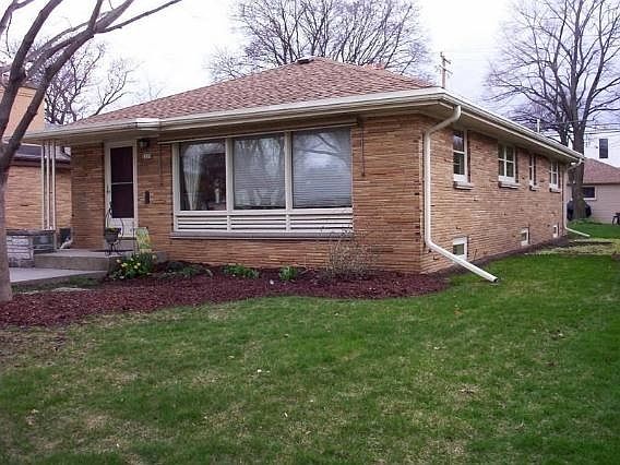 1st image of 2229 N 107th St
