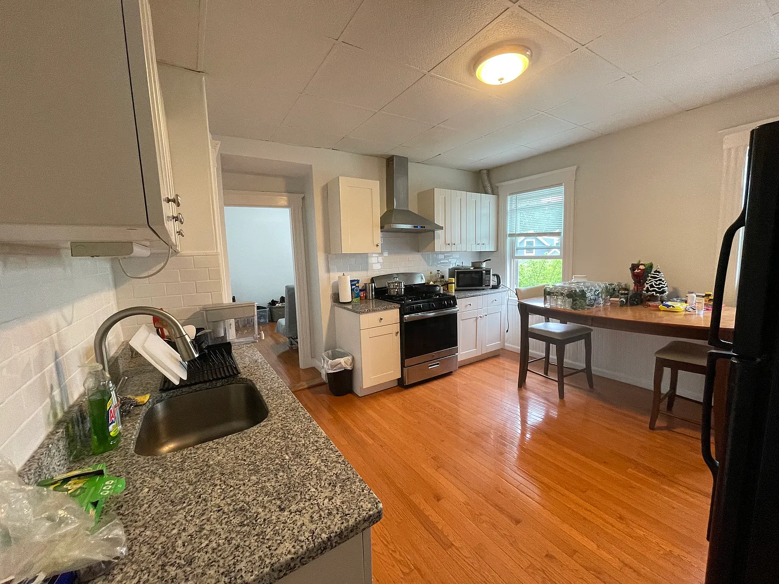 1 bed, 694 sqft, $2,000 — Photo 1