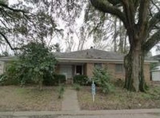 240 Nelken St, Natchitoches, LA 71457