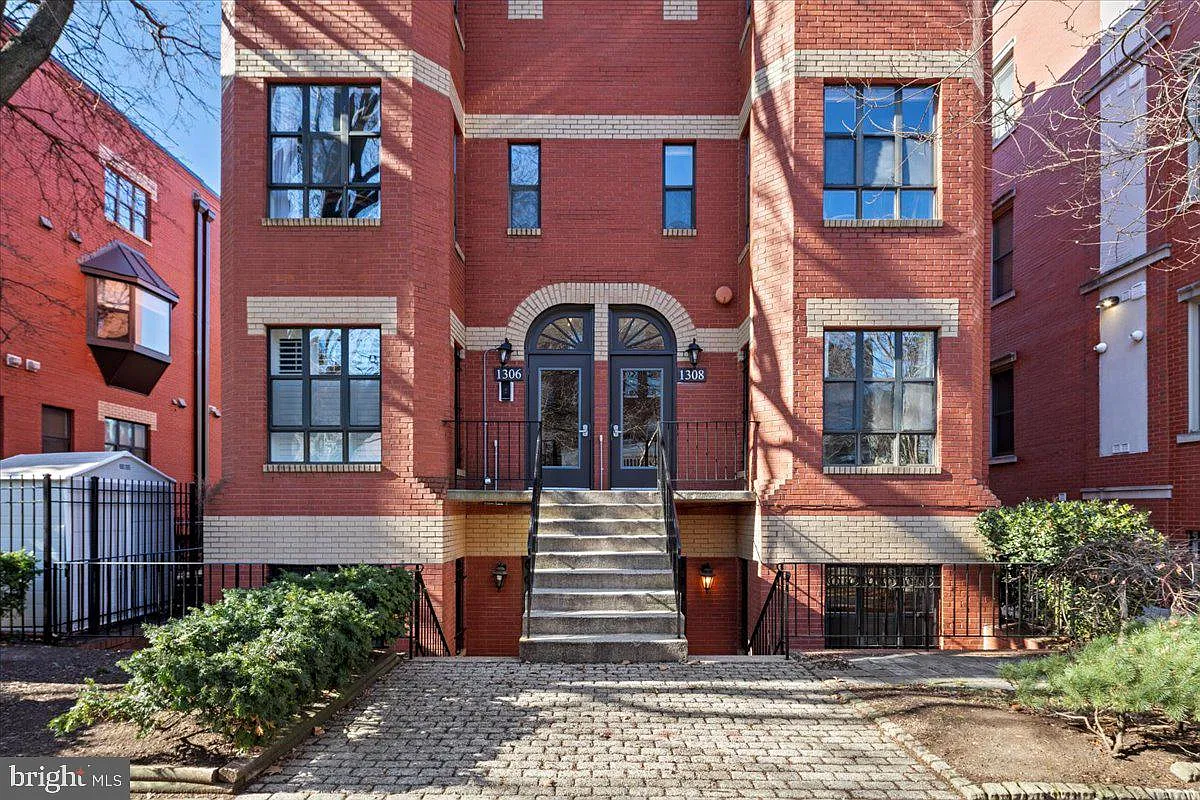 1308 12th St NW APT A photo 1