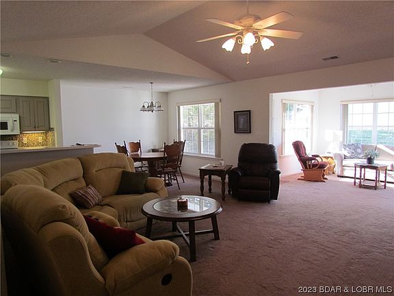3rd image of 3786 Brookfield Ln