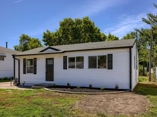 2127 Avenue N St, Council Bluffs, IA 51501