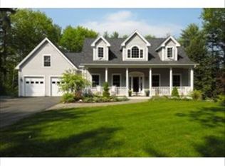 30 Orchards Rd, Wolfeboro, NH 03894