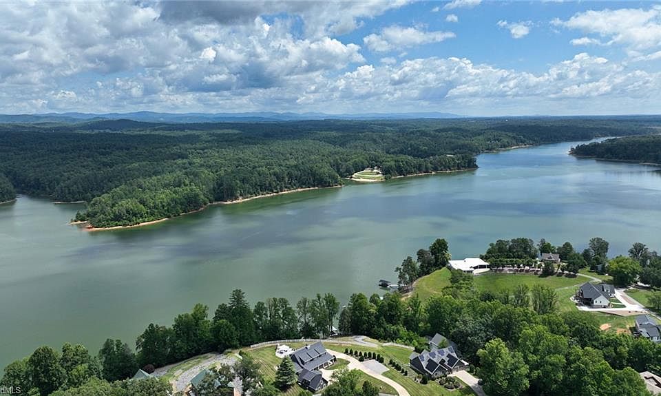 1st image of 3 Lakepoint Dr Lot 3