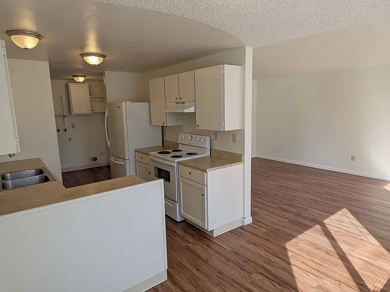 7815 NE 117th Ave — Photo 53
