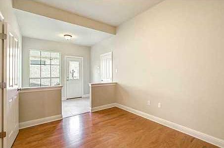 3rd image of 357 Chateau Sonesta
