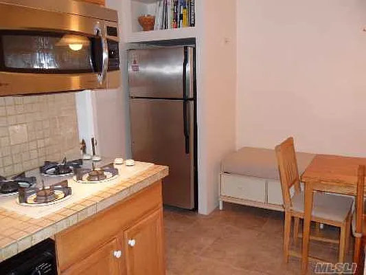 Sold by Douglas Elliman | media 16