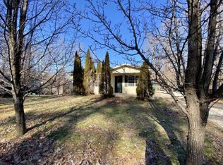 1601 McCammon Ridge Rd, McKee, KY 40447