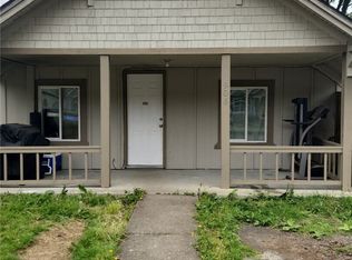 906 SW Mayer Ave, Winlock, WA 98596