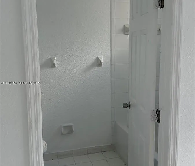 689 NW 6th St #689 — Photo 5