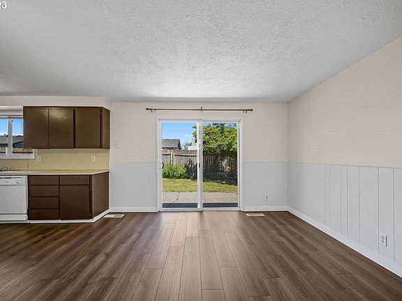 2nd image of 4569 Agate Dr SE