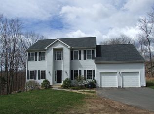 1065 Summit Rd, Cheshire, CT 06410