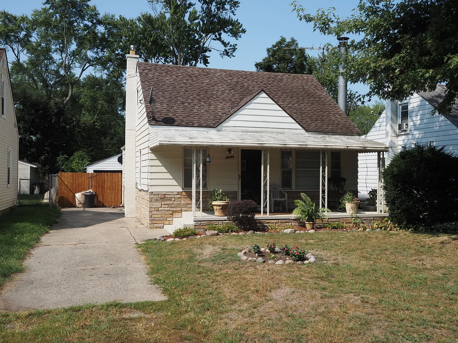 22045 Poinciana St photo 1