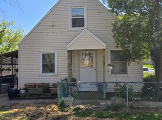 6423 W McGeoch Ave, West Allis, WI 53219