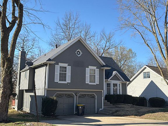 3rd image of 8009 E 96th St