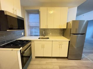 20-24 Emory St #102, Jersey City, NJ 07304