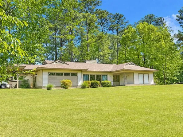 410 E Rogers Dr, Fulton, MS 38843