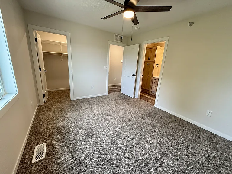 516 Cottage Ave — Photo 17