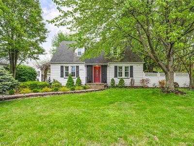 2071 Lakeview Ave, Rocky River, OH, 44116