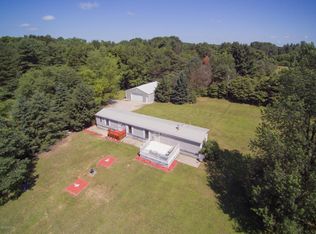 03221 51 1/2 St, Grand Junction, MI 49056