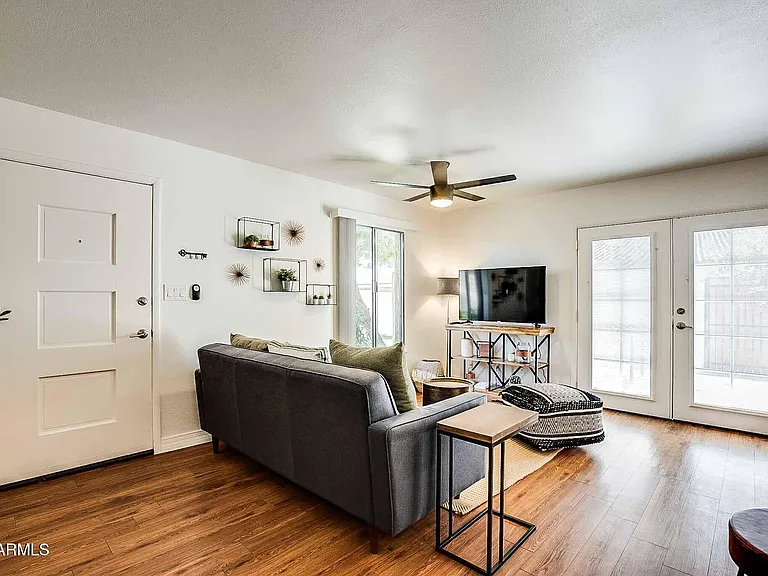7906 E Keim Dr — Photo 8