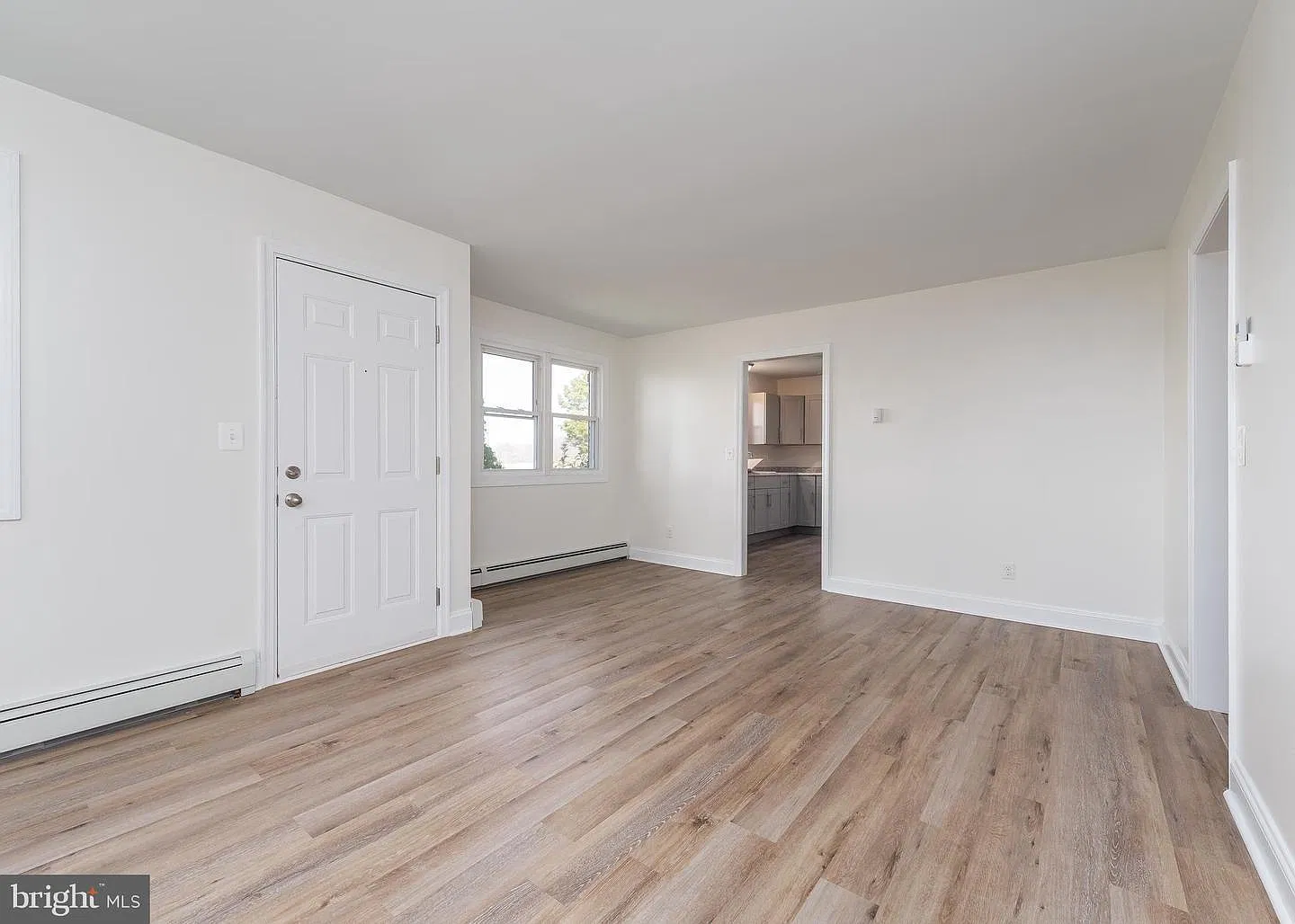 7275 Ocean Gtwy — Photo 2