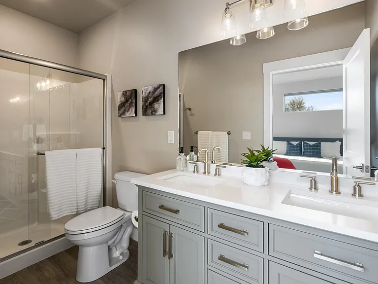 1297 Thomas Dr #204 — Photo 11