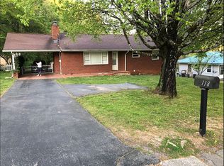 118 Highland Ave, Oak Ridge, TN 37830