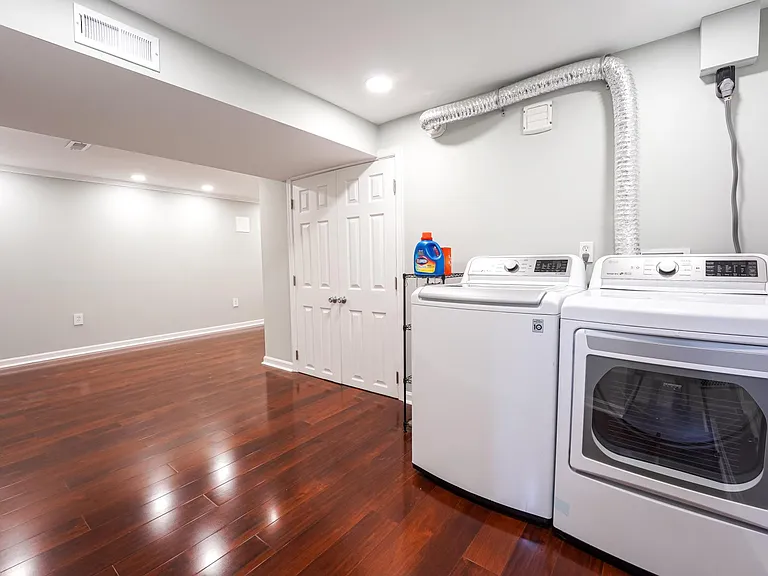 6807 Huntsman Blvd — Photo 4