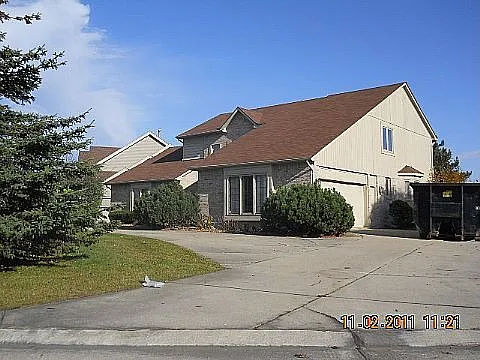 21930 Sheffield Dr photo 1