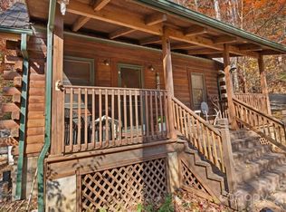 65 Charleston Harbor, Saluda, NC 28773