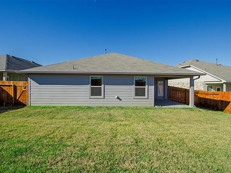13966 Fort Ward Way — Photo 31