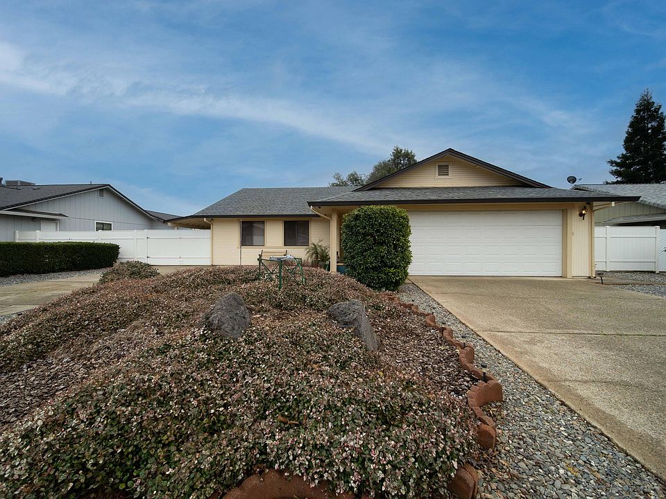 1st image of 3629 Silverwood St