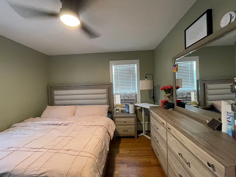 5841 W Higgins Ave #2R — Photo 6