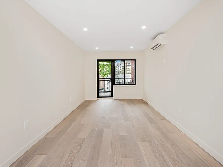 3641 Johnson Ave #2B — Photo 7