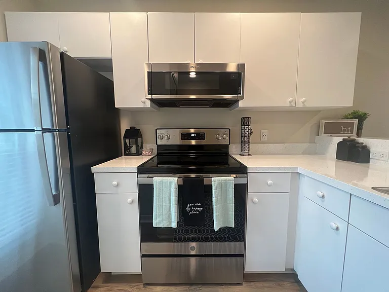 Village Park Townhomes | 2 & 3 Bedroom Apartments in Lady Lake, FL — Photo 8