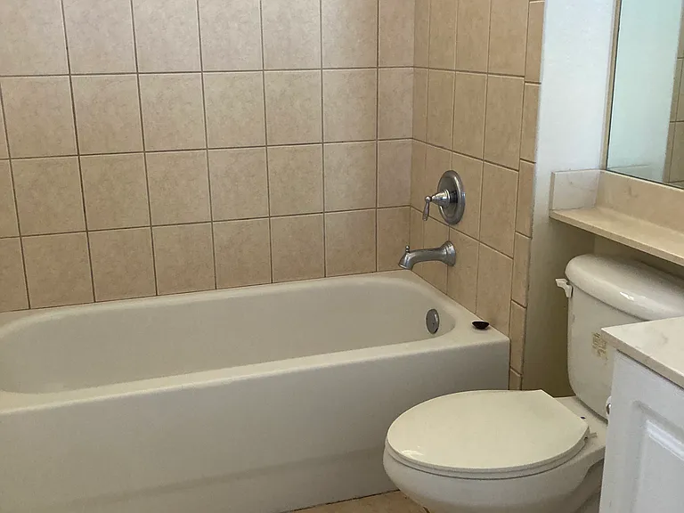 657 Lake Marion Golf Resort Dr — Photo 3